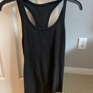 lululemon razorback tank top